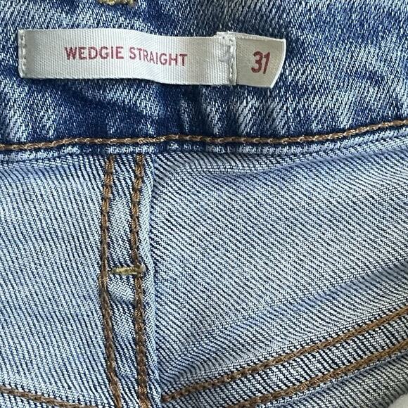 Levi’s Wedgie Straight Jeans Button Fly High Rise Distressed Size 31 - Picture 6 of 7